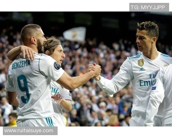 皇马与巴黎精彩对决录像回放尽在这里不容错过的比赛瞬间与精彩时刻