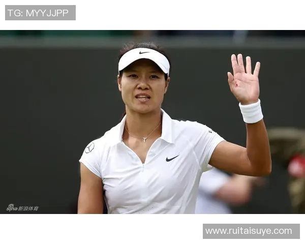 李娜与哈勒普的巅峰对决乒乓球场上的传奇较量与精彩瞬间回顾